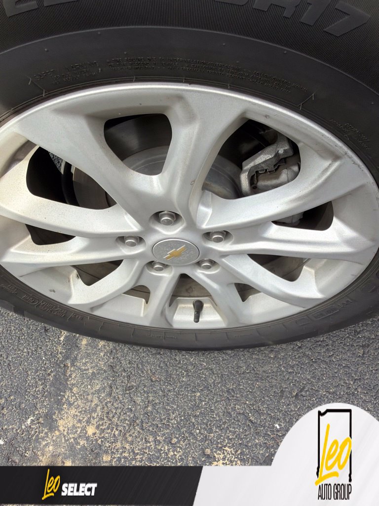 Used 2019 Chevrolet Equinox LT FWD image 23