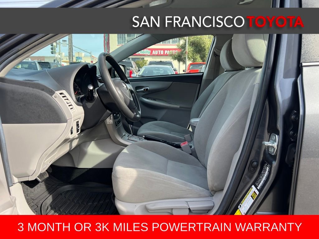 Used 2013 Toyota Corolla LE image 11