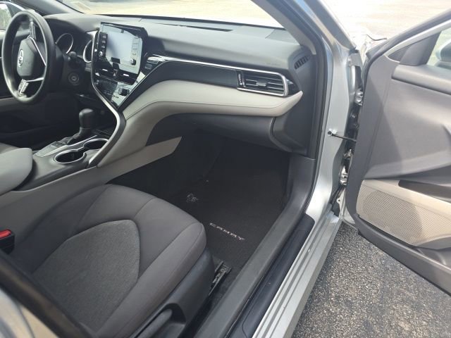Used 2023 Toyota Camry LE image 42