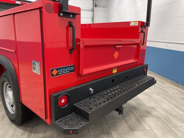 New 2024 Ford F250 XL image 40