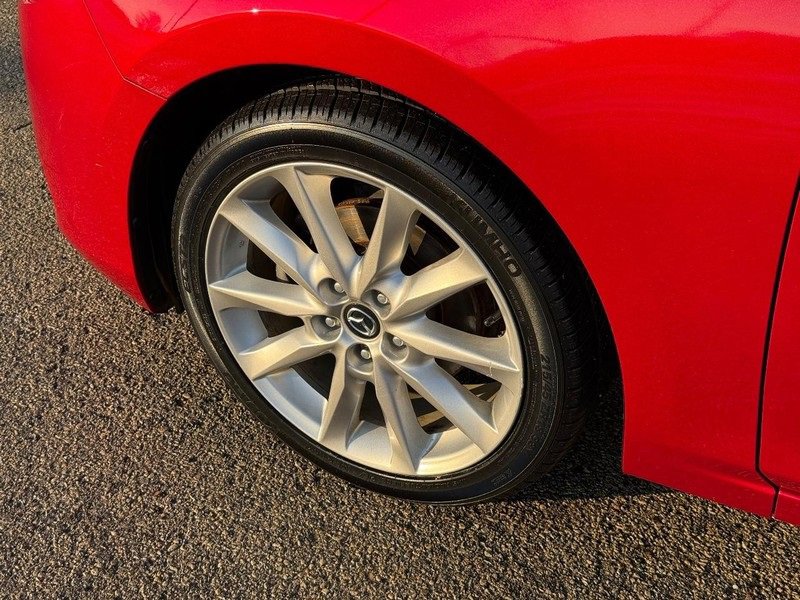 Used 2017 MAZDA MAZDA3 Touring image 10