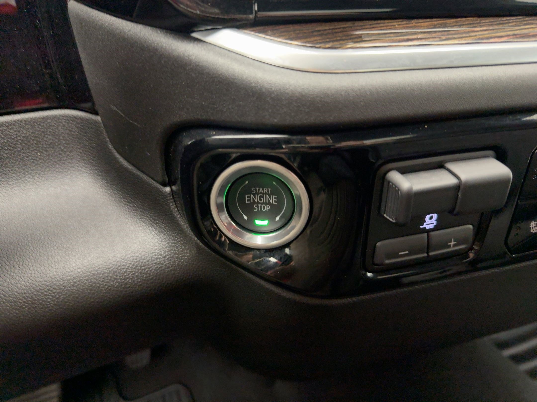 Certified 2025 GMC Sierra 2500 SLE w/ SLE Convenience Package image 22