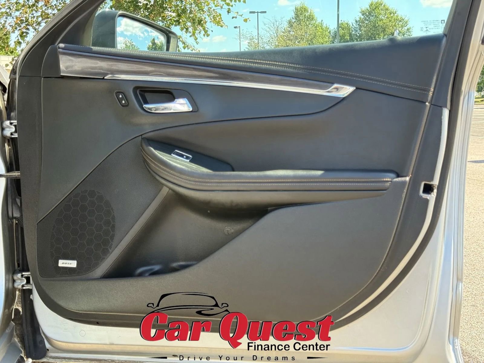 Used 2019 Chevrolet Impala Premier FWD image 19