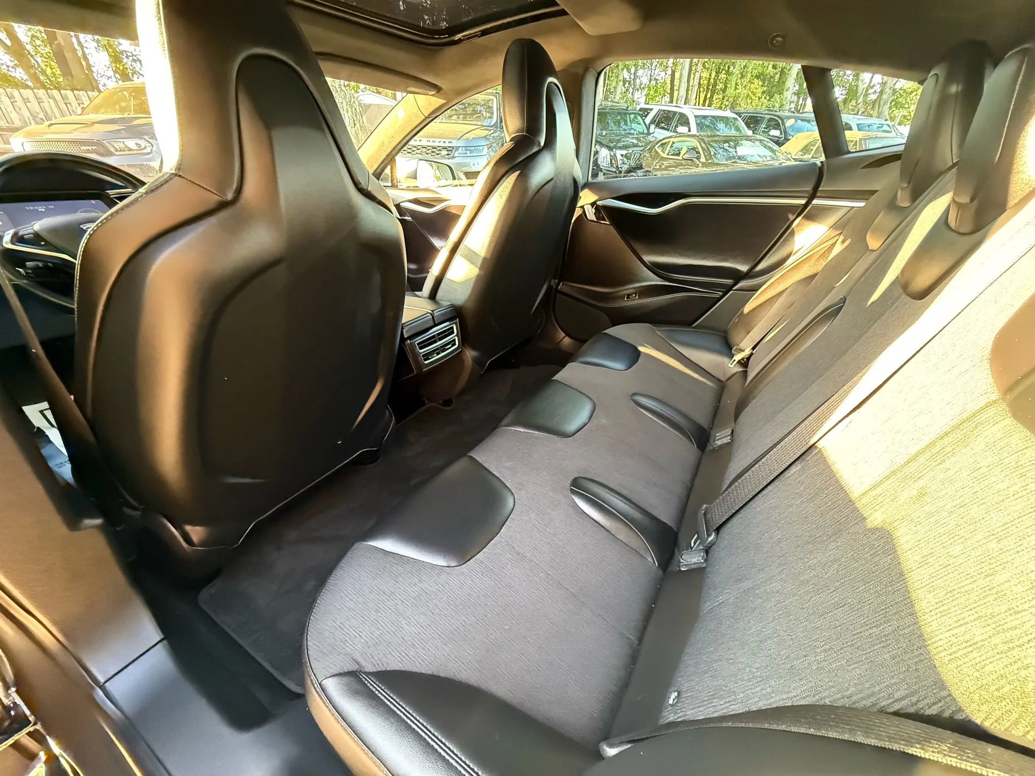 Used 2016 Tesla Model S 75 image 19