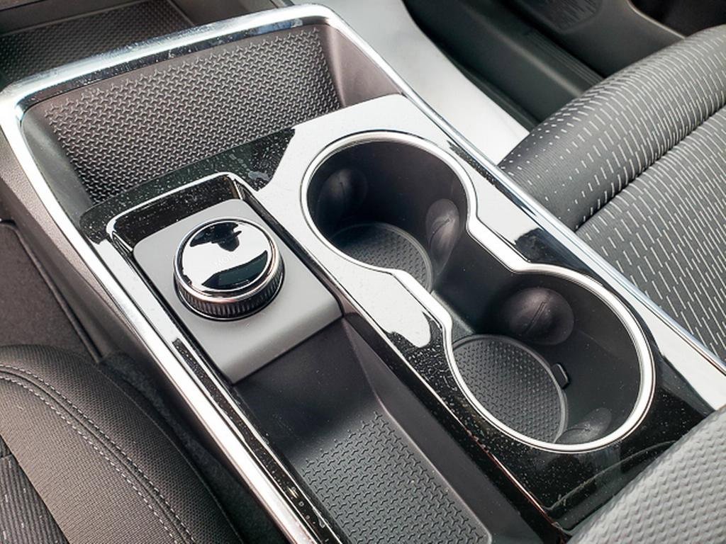 New 2026 Chevrolet Equinox LT w/ Midnight Edition image 13