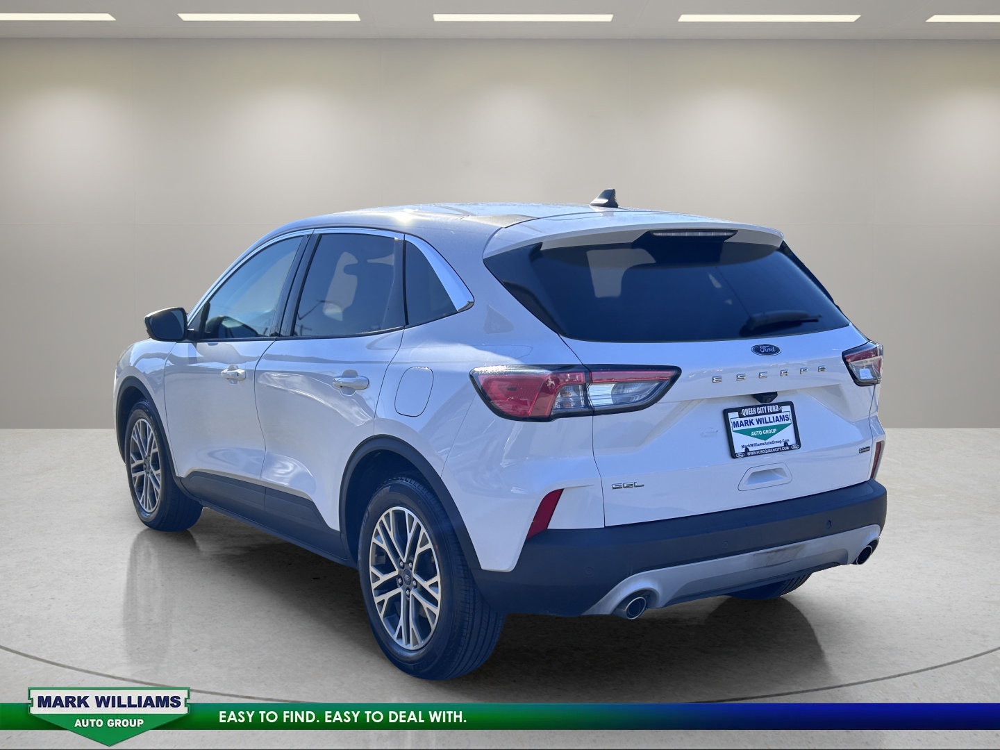 Used 2022 Ford Escape SEL FWD image 4