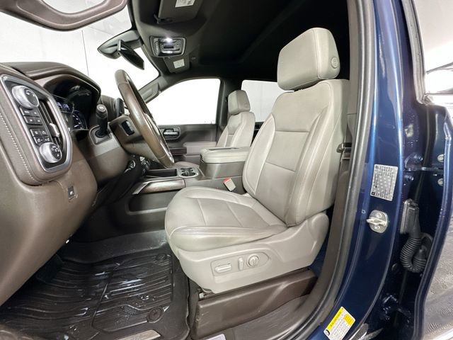Used 2019 GMC Sierra 1500 SLT w/ SLT Premium Plus Package AWD/4WD image 18