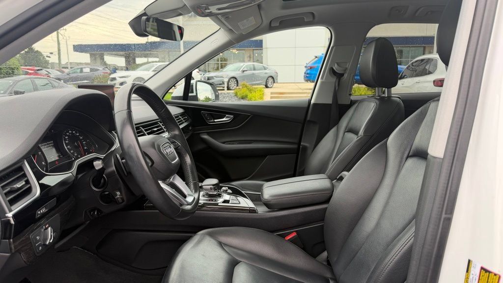 Used 2019 Audi Q7 3.0T Premium AWD/4WD image 10