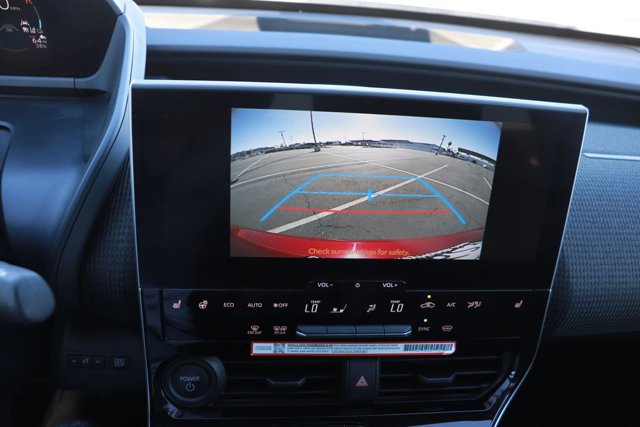 Used 2024 Toyota bZ4X XLE image 27