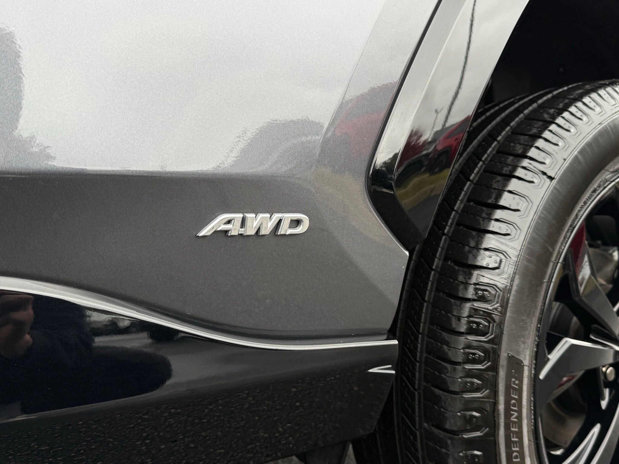 Used 2022 Toyota RAV4 SE image 11