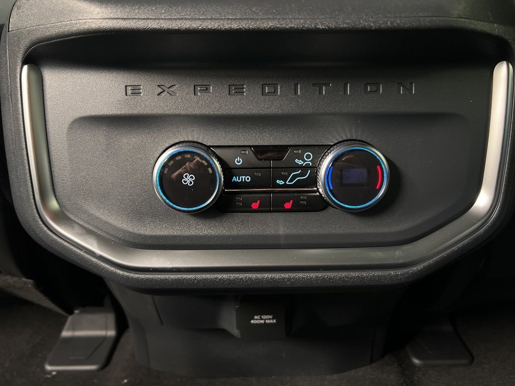 New 2026 Ford Expedition Platinum image 36