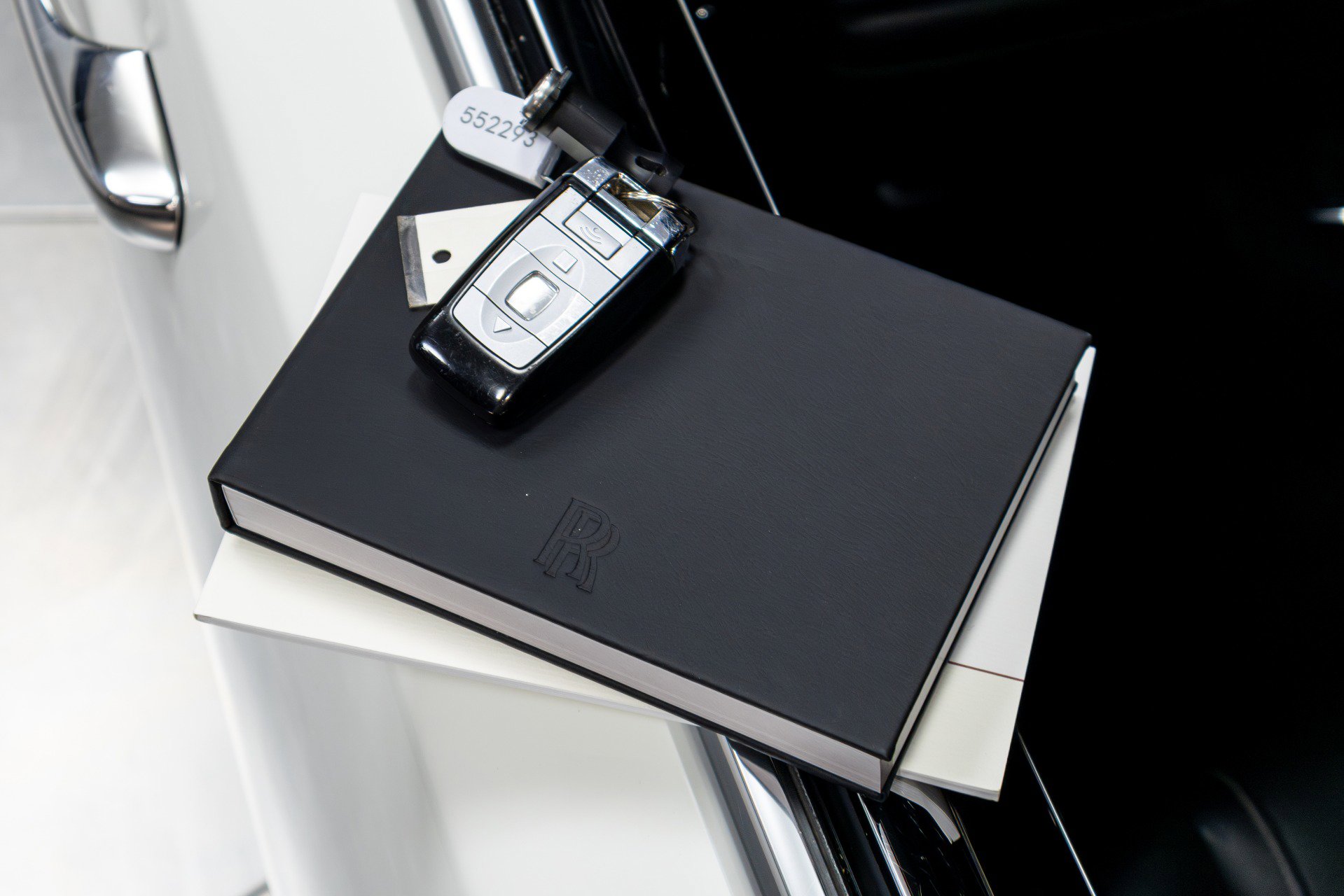 Used 2016 Rolls-Royce Ghost image 99