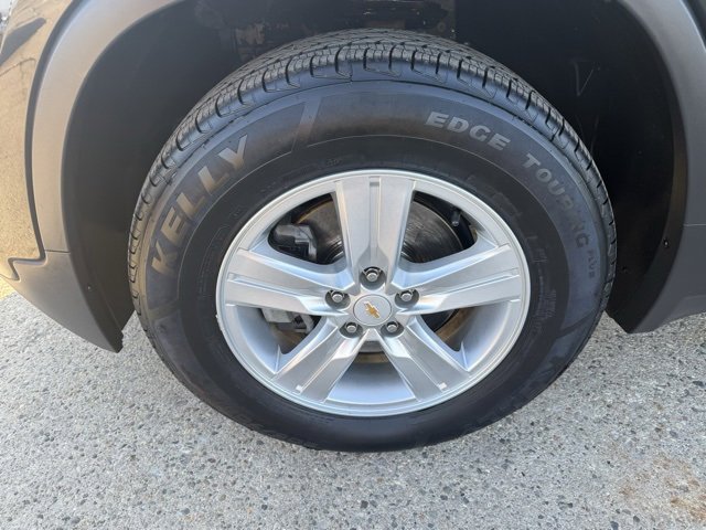 Used 2019 Chevrolet Trax LT w/ LT Convenience Package image 9