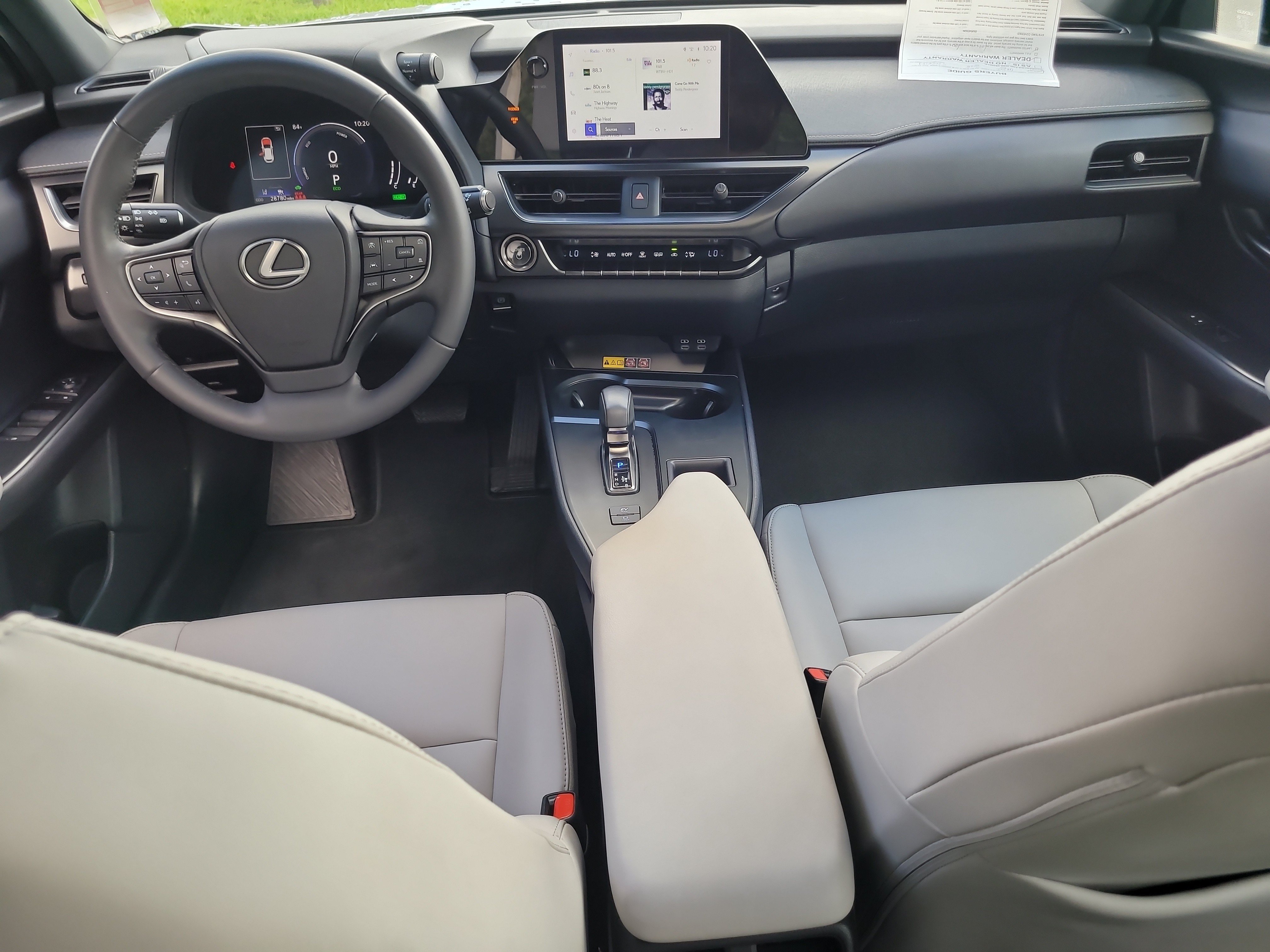 Used 2025 Lexus UX 300h FWD w/ Accessory Package (Z1) image 15