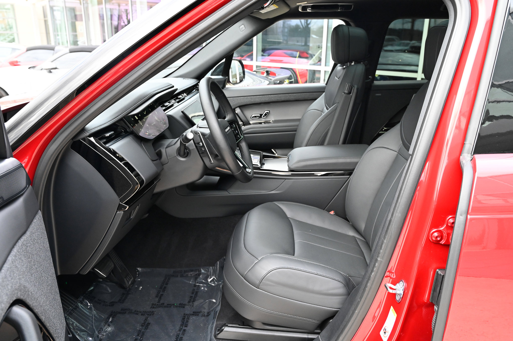 Used 2025 Land Rover Range Rover Sport Dynamic SE image 17