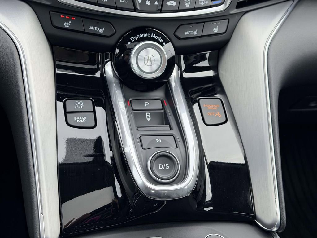 Used 2025 Acura TLX w/ Technology Package image 6