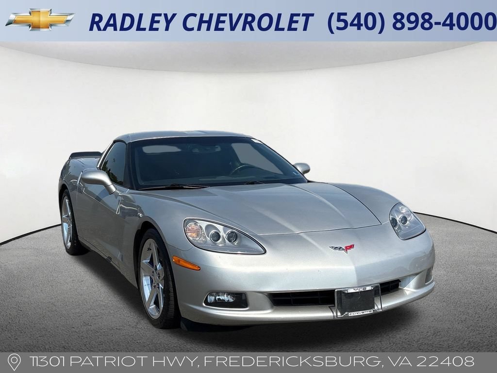 Used 2008 Chevrolet Corvette Coupe w/ Preferred Equipment Group RWD image 19