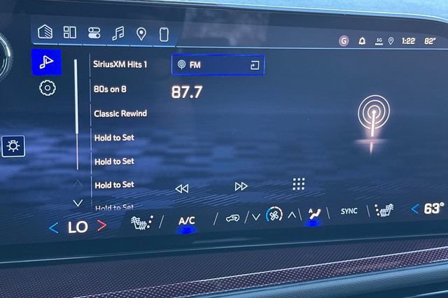 New 2026 Chevrolet Traverse Z71 w/ Enhanced Driving Package image 26