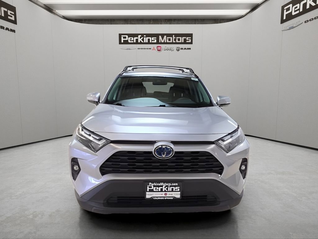 Used 2023 Toyota RAV4 XLE Premium AWD/4WD image 8