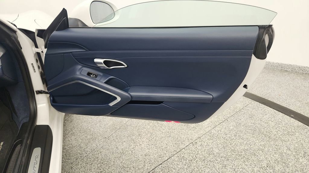 Used 2012 Porsche 911 Carrera RWD image 36