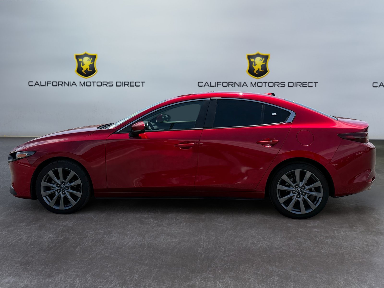 Used 2019 MAZDA MAZDA3 Sedan w/ Preferred Package FWD image 2