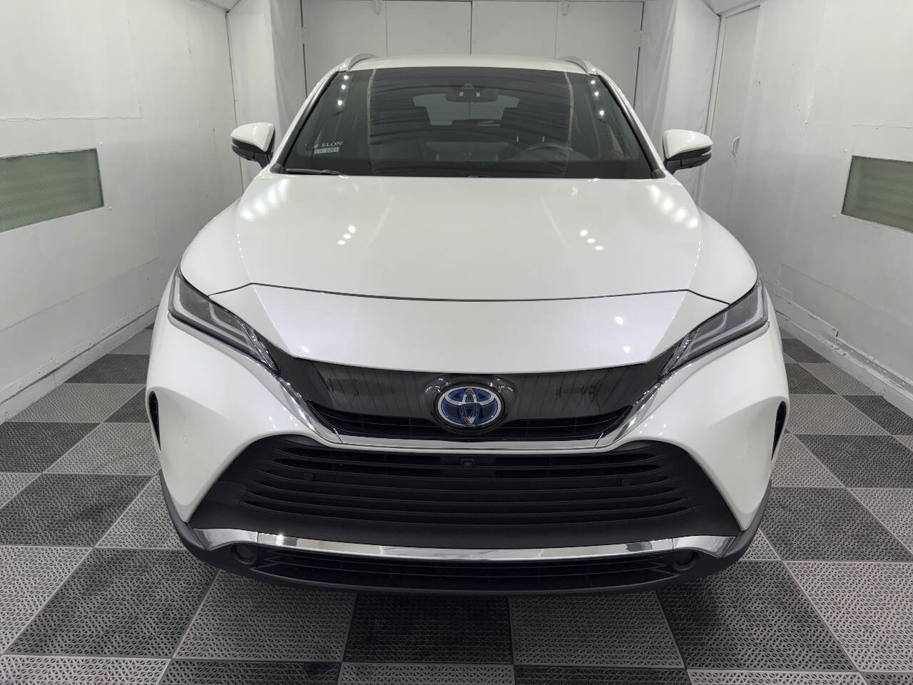 Used 2021 Toyota Venza Limited AWD/4WD image 10