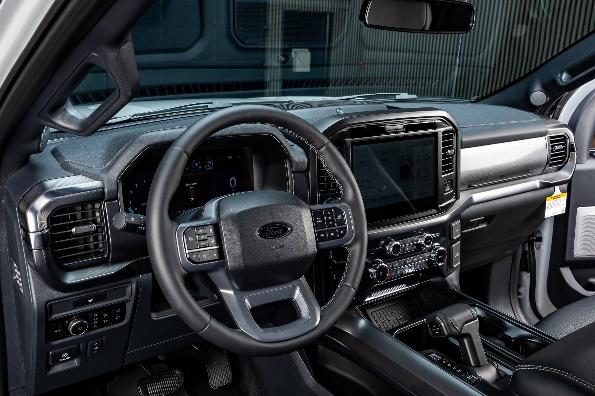 Used 2026 Ford F150 Lariat AWD/4WD image 17