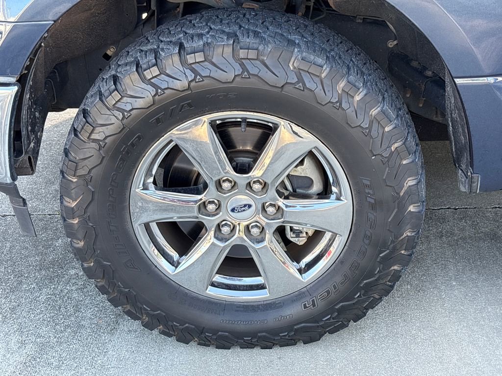 Used 2020 Ford F150 XLT w/ Equipment Group 302A Luxury image 11