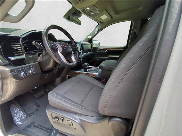Used 2023 GMC Sierra 1500 Elevation w/ Preferred Package AWD/4WD image 16