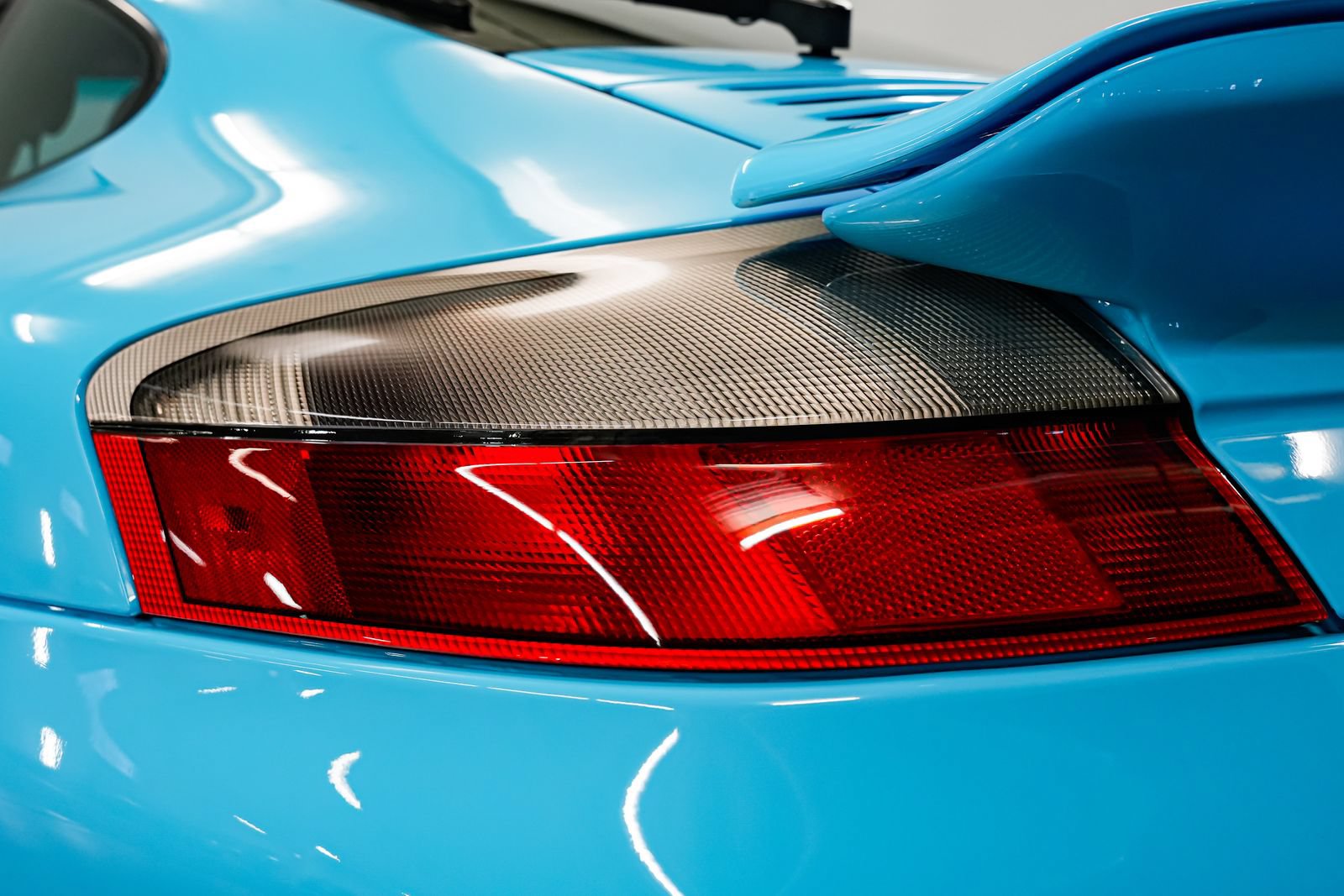 Used 2003 Porsche 911 Turbo AWD/4WD image 33