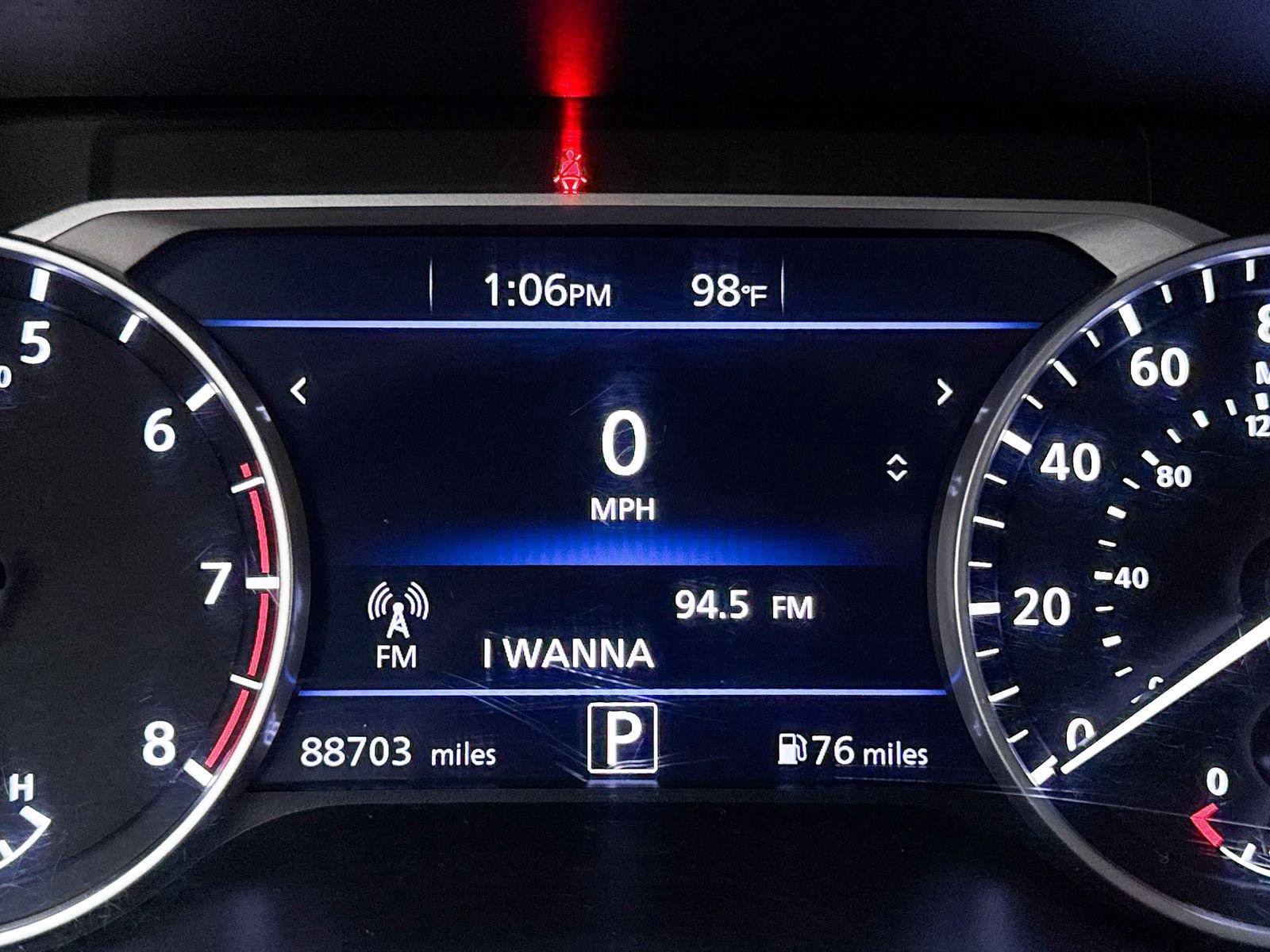 Used 2022 Nissan Sentra SV w/ Trunk Package FWD image 29