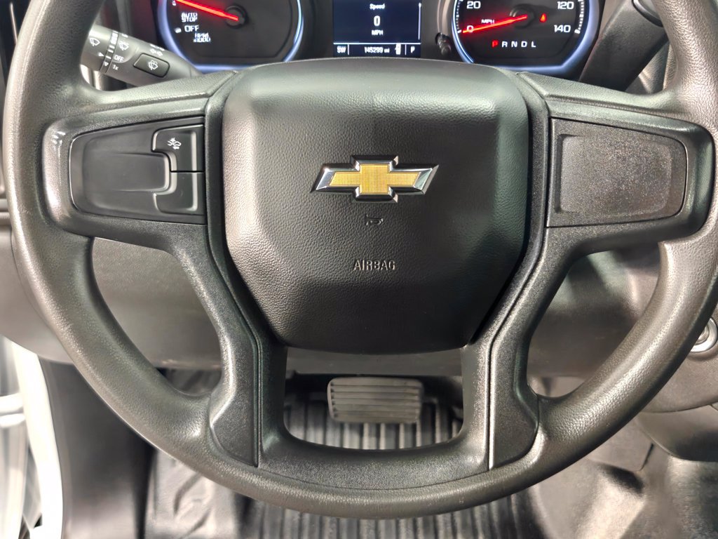 Used 2023 Chevrolet Silverado 1500 W/T RWD image 5