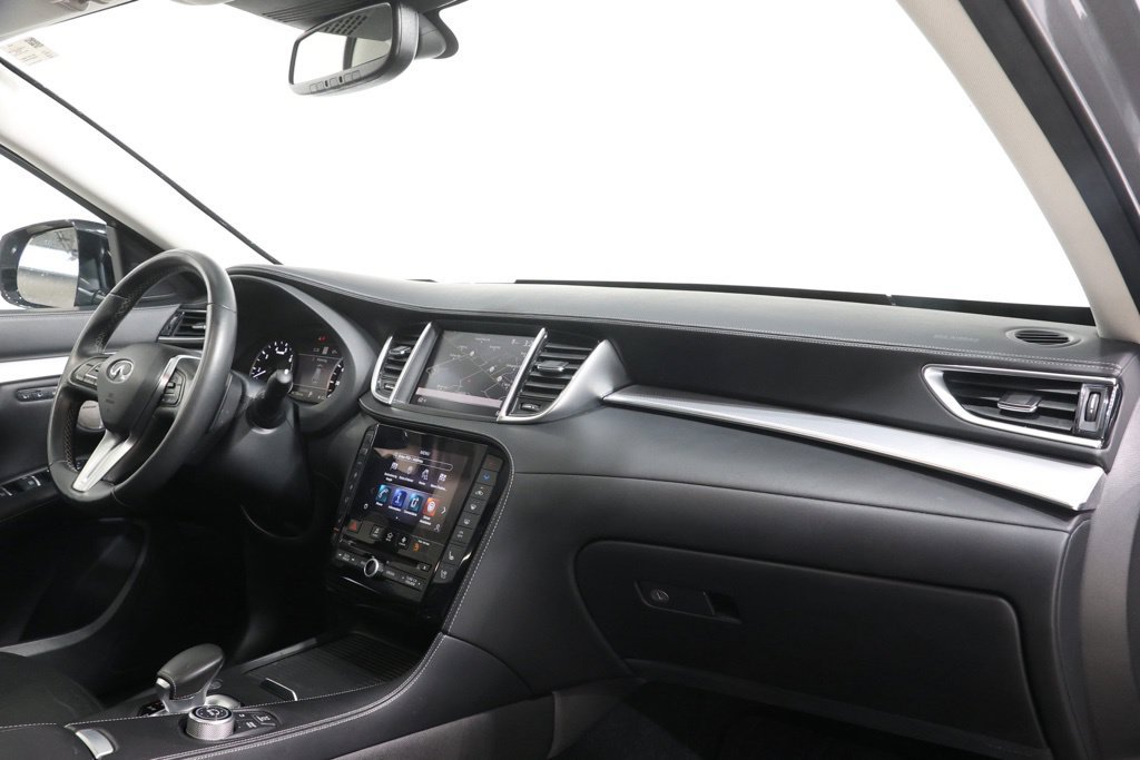 Used 2020 INFINITI QX50 Sensory w/ Proactive Package AWD/4WD image 15