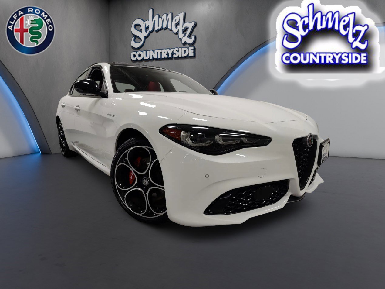 New 2025 Alfa Romeo Giulia AWD w/ Veloce Package AWD