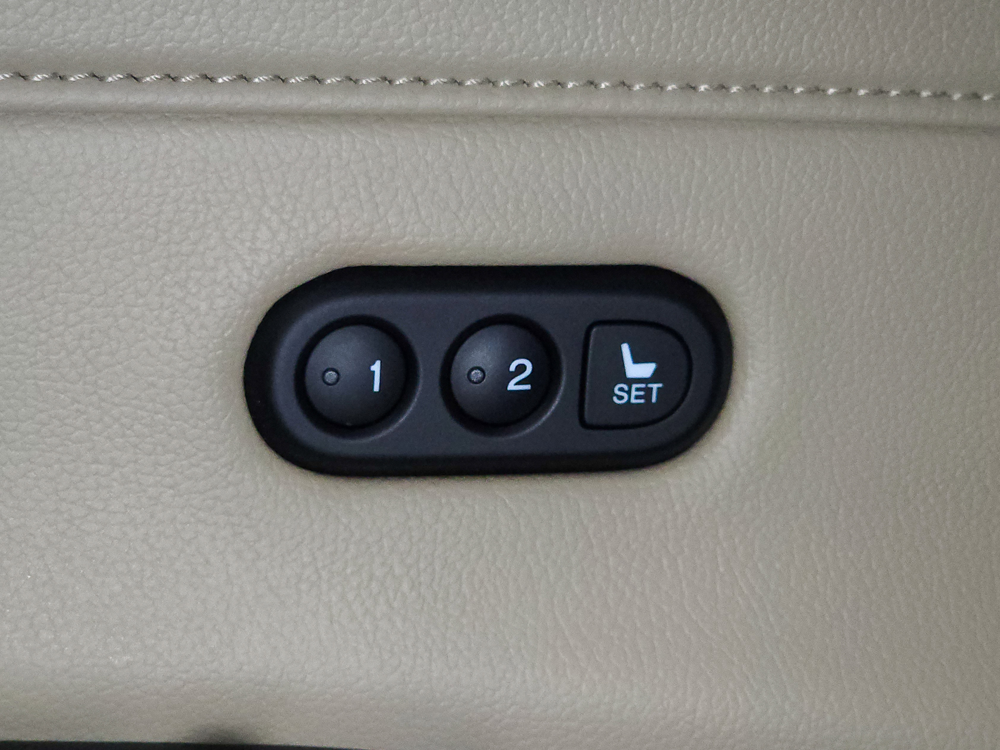 Used 2018 Acura ILX w/ Premium Package image 19