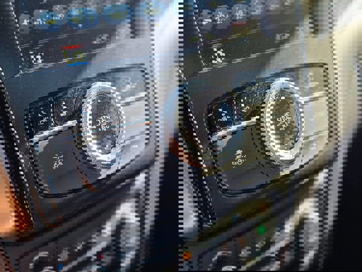 Used 2019 Acura ILX w/ Premium Package image 29