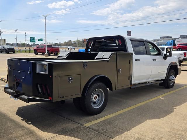 Used 2023 GMC Sierra 3500 Pro w/ Convenience Package image 3