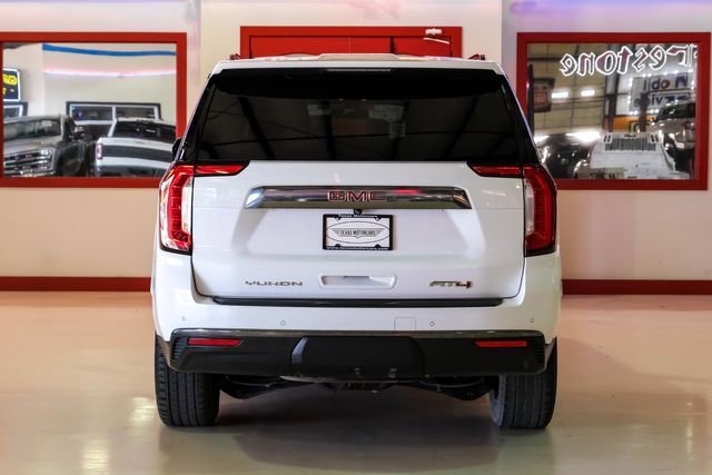 Used 2021 GMC Yukon AT4 w/ AT4 Premium Package AWD/4WD image 10