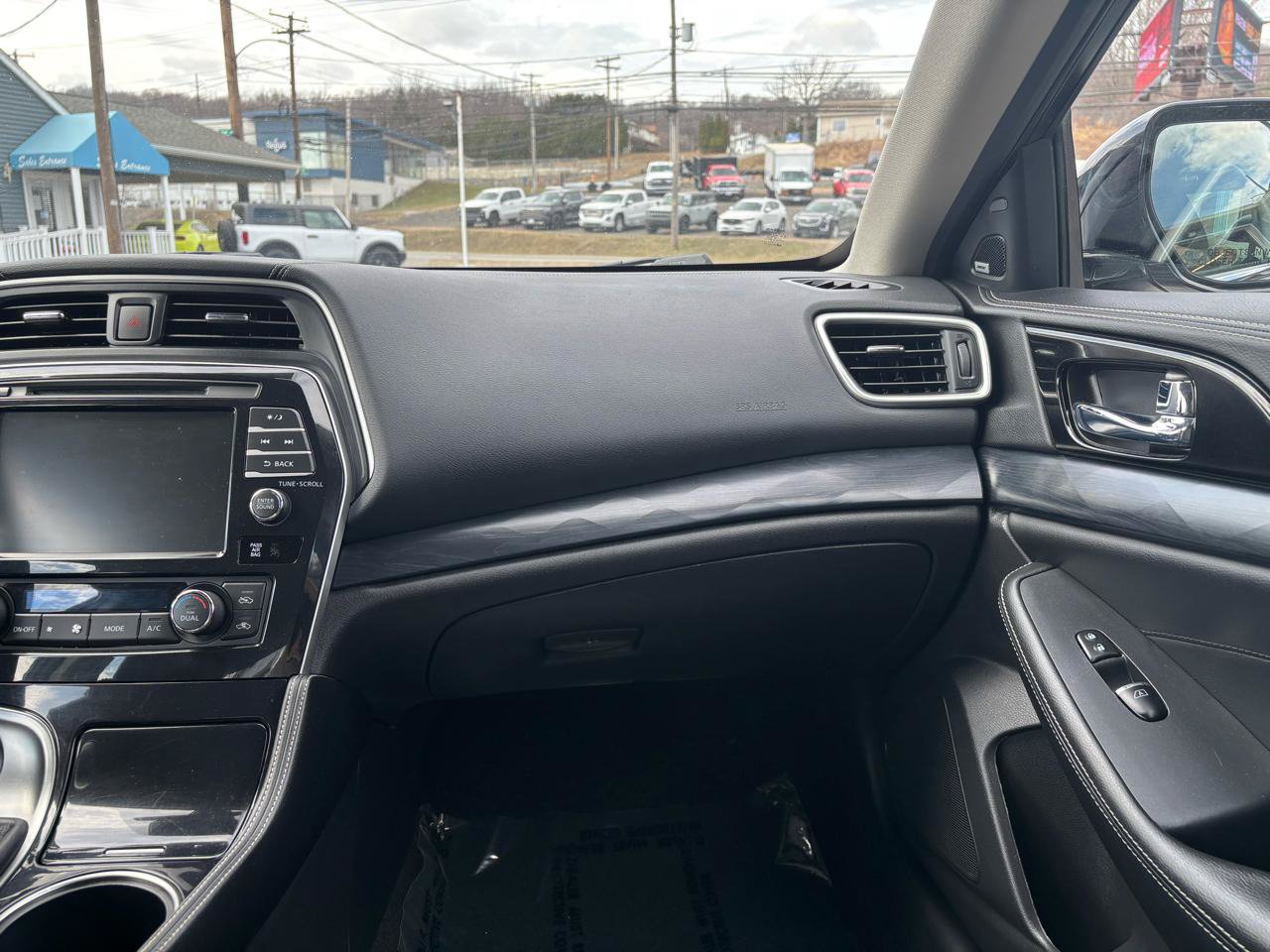 Used 2020 Nissan Maxima Platinum w/ Sport Mat Group FWD image 22