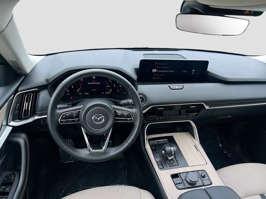 Used 2025 MAZDA CX-90 Plug-In Hybrid w/ Preferred AWD/4WD image 25