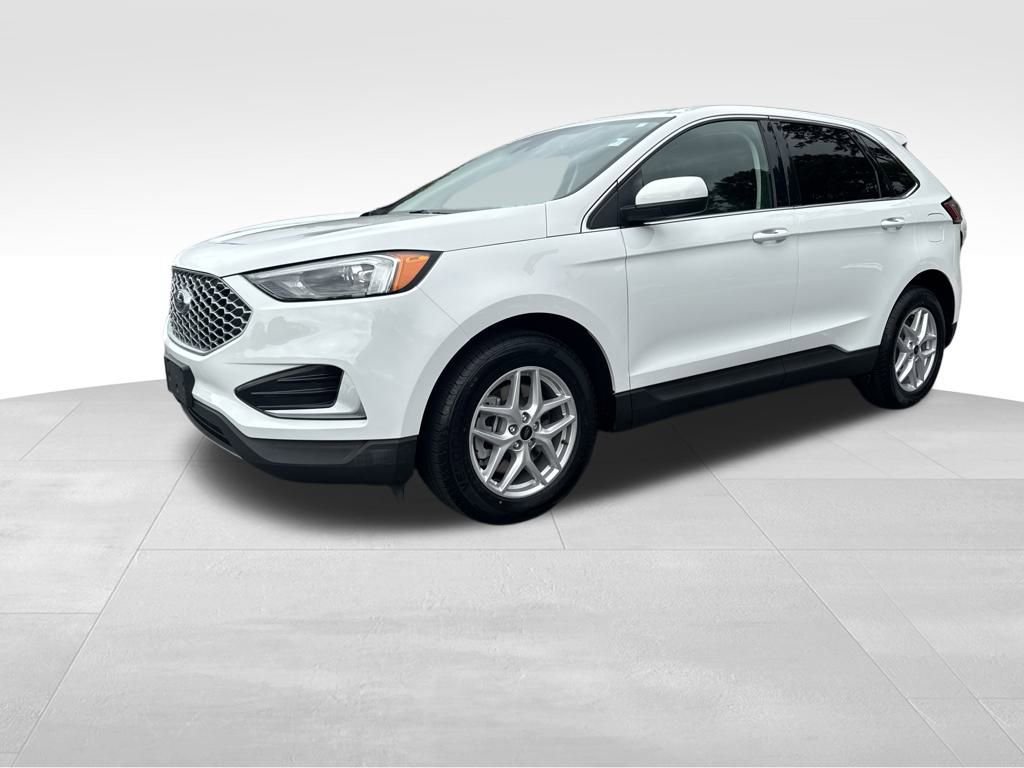 Used 2024 Ford Edge SEL