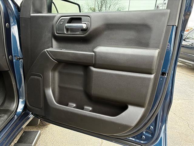 Used 2022 Chevrolet Silverado 1500 Custom AWD/4WD image 17