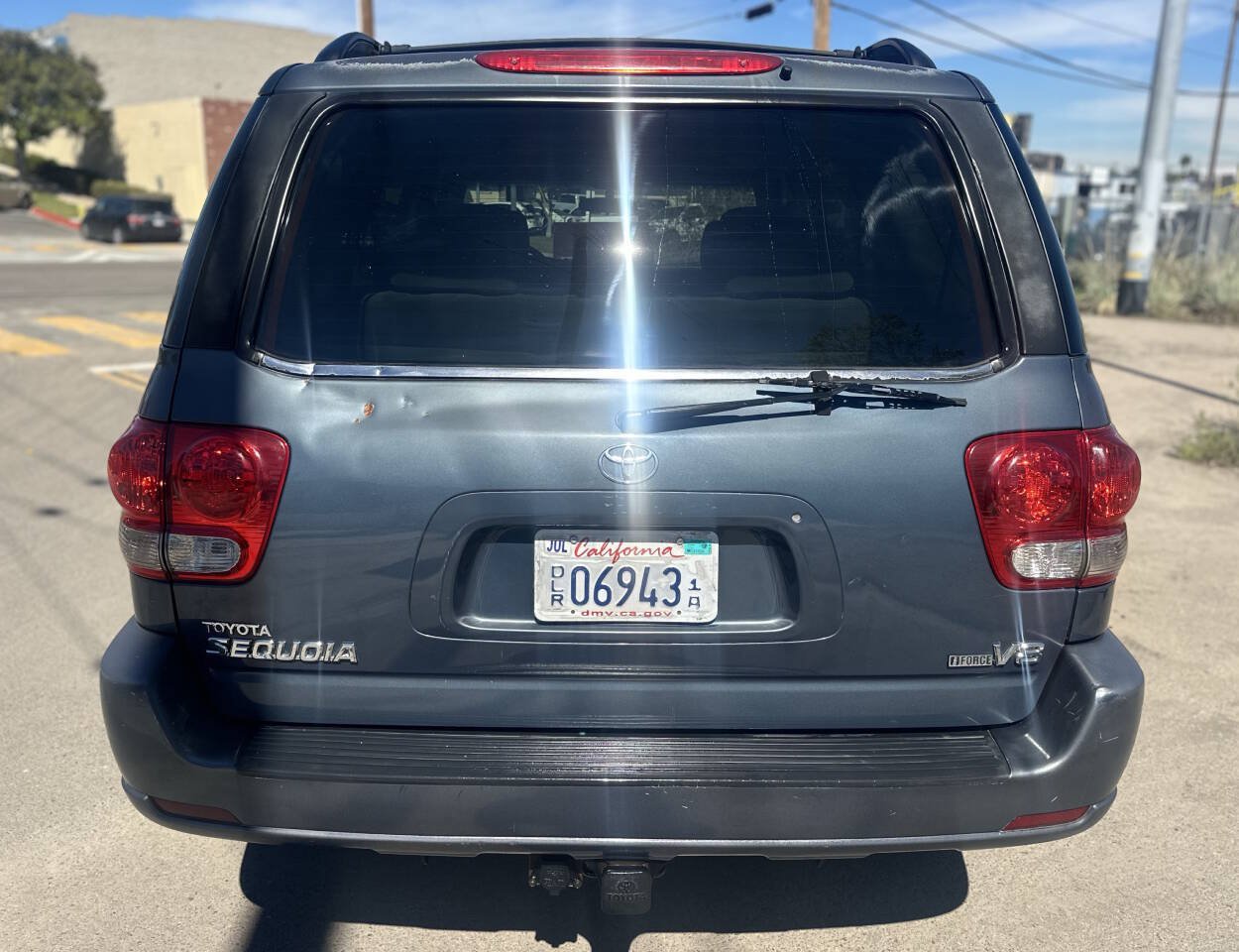 Used 2005 Toyota Sequoia SR5 RWD image 8