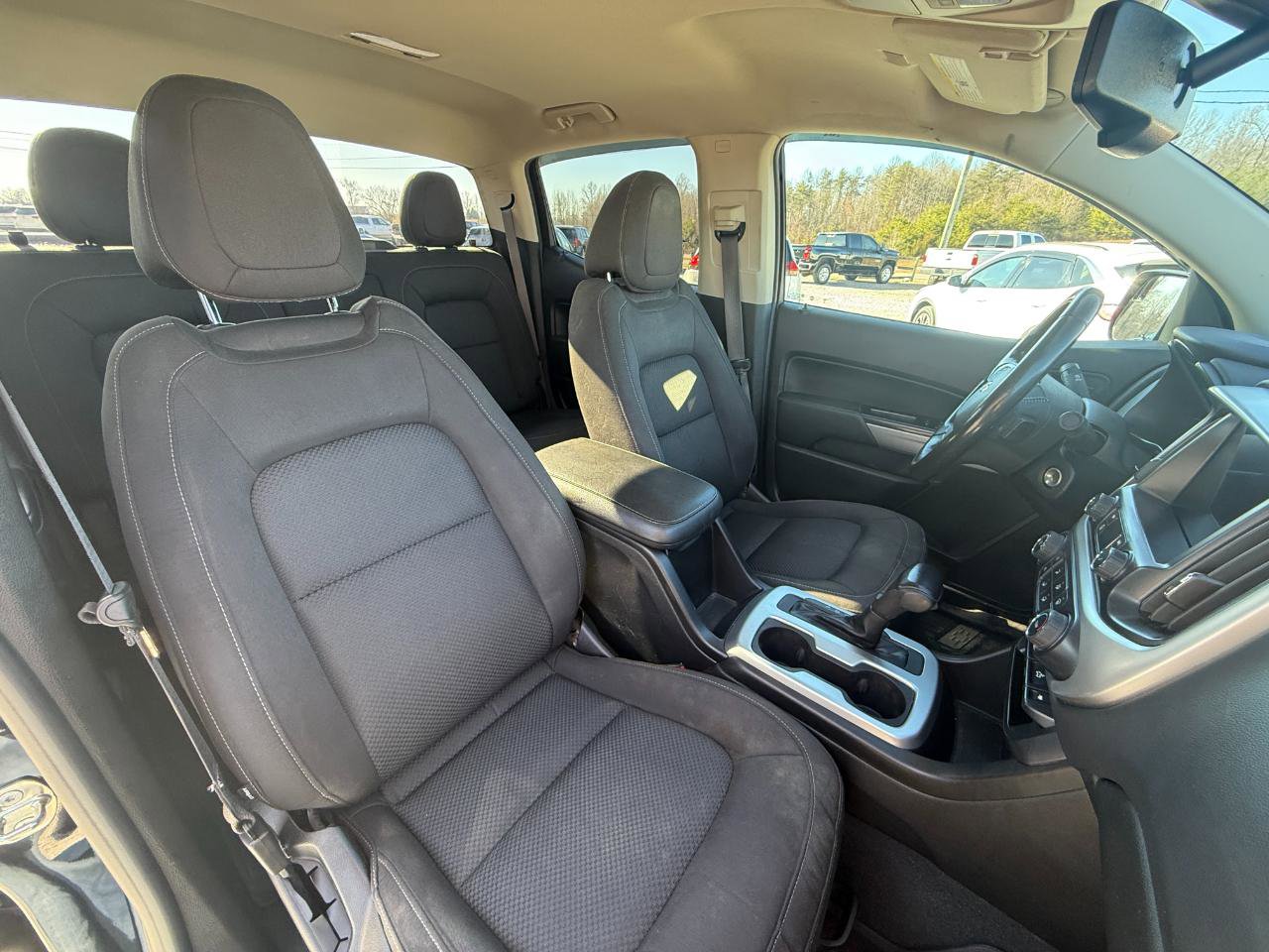 Used 2021 Chevrolet Colorado LT w/ Redline Special Edition image 6