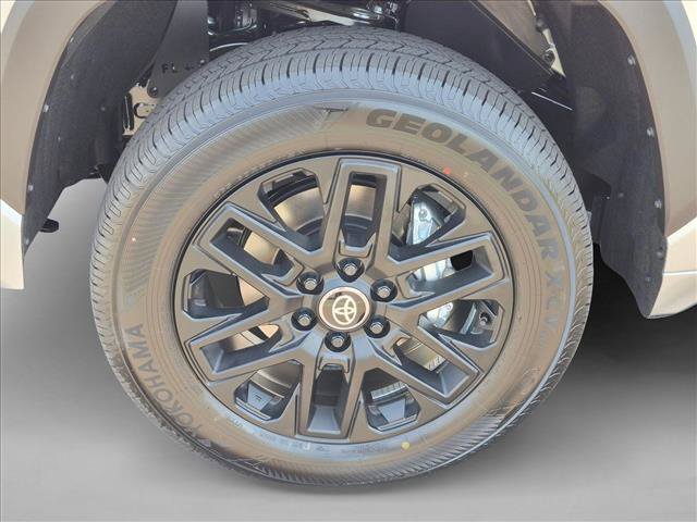 New 2026 Toyota Tundra SR5 AWD/4WD image 10