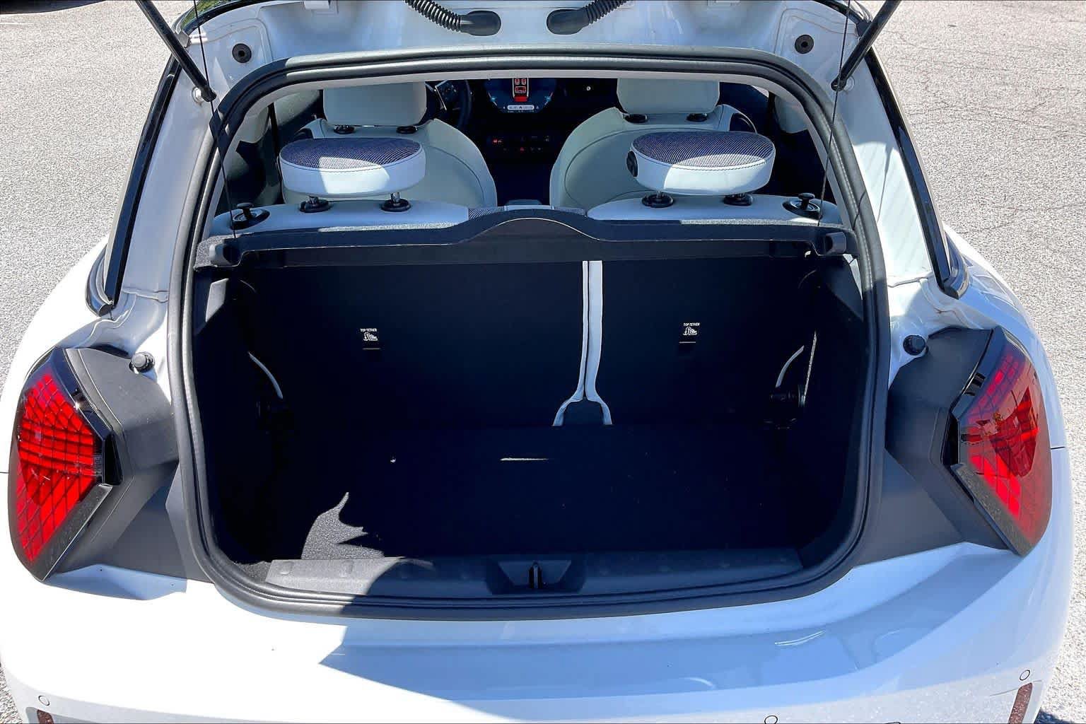 Used 2025 MINI Cooper S FWD image 32