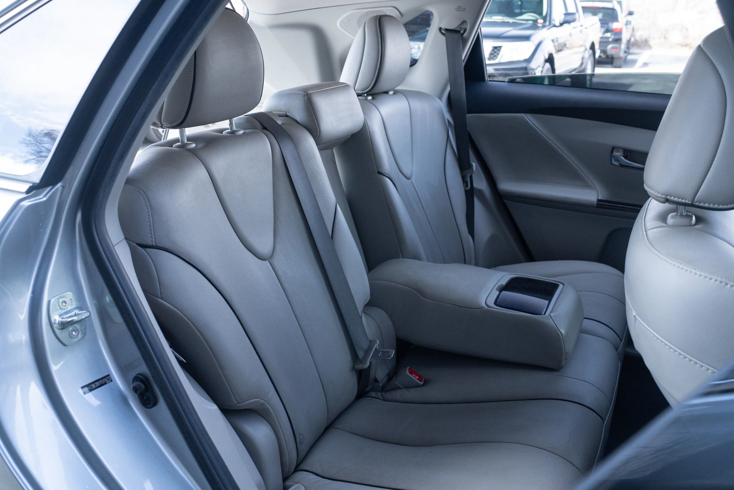 Used 2015 Toyota Venza Limited image 24