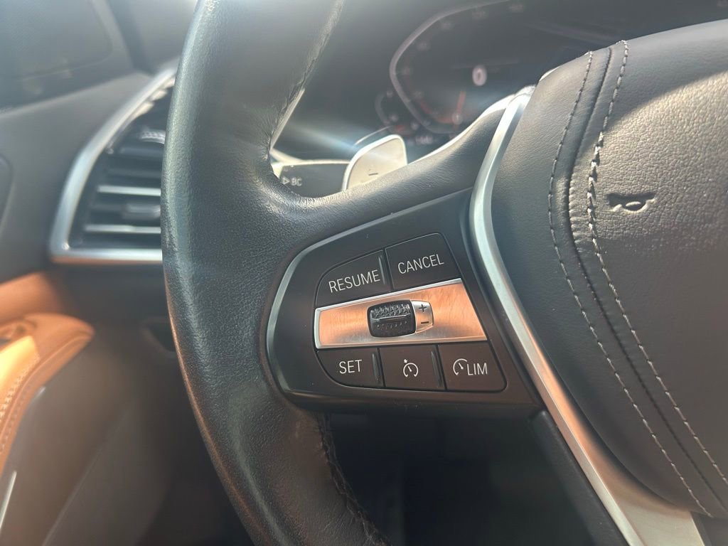 Used 2022 BMW X5 xDrive40i w/ Premium Package AWD/4WD image 21