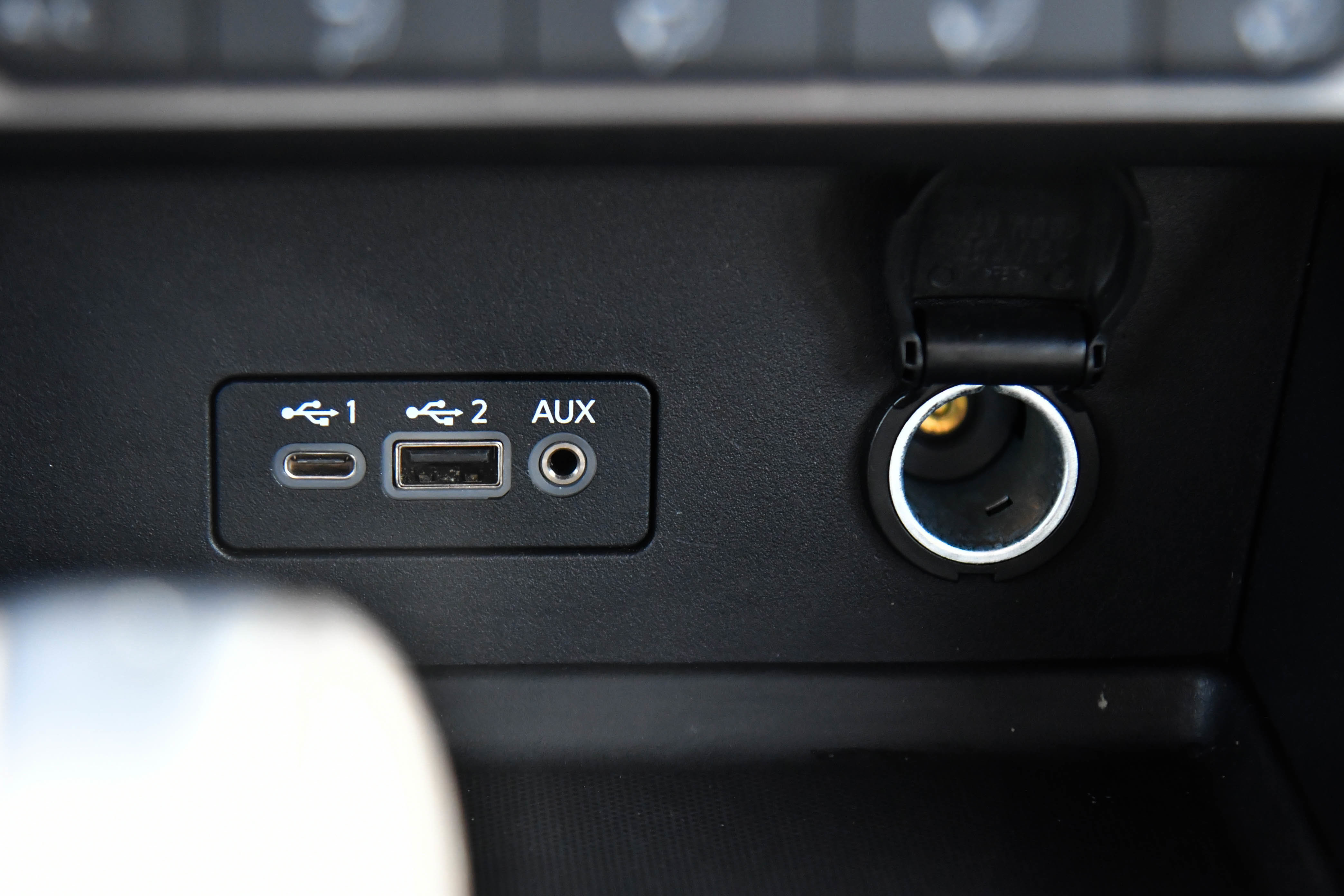 Used 2023 Nissan Sentra SV image 23