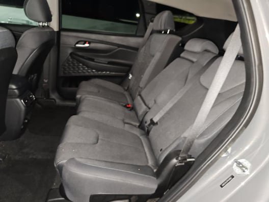 Used 2023 Hyundai Santa Fe SEL FWD image 16